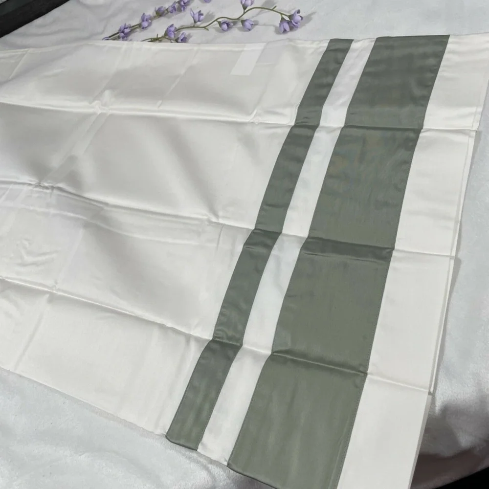 NIB [ 1 King ] Pillowcase for Frette At Home Brenta in Ivory‎ / Sage Green